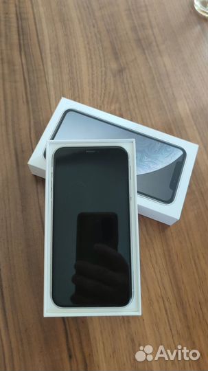 iPhone Xr, 64 ГБ