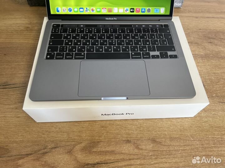 MacBook Pro 13 2020 M1 16/512 Ростест