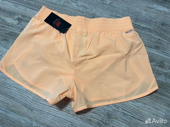 Женские шорты new balance core 3 inch для бега