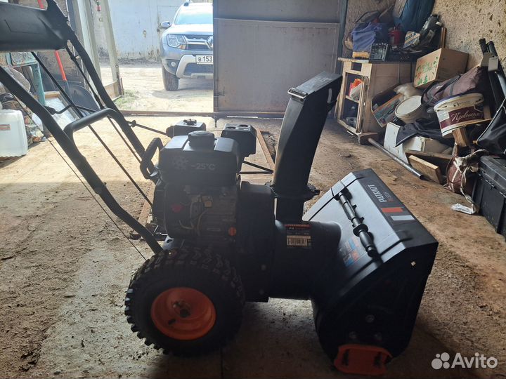 Садовая техника снегоуборщик