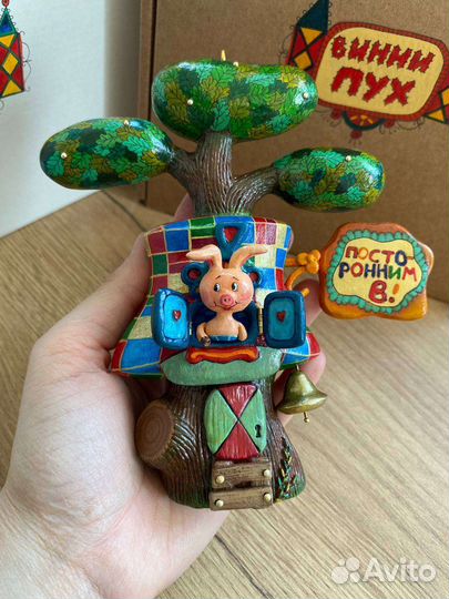 Елочная игрушка Домик Пятачка из папье-маше