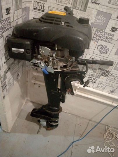 Лодочный мотор 6