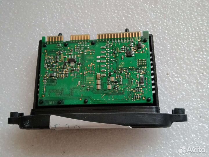 Блок фары на бмв Ф-30 дорейсталинг