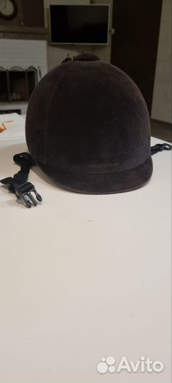 Шлем для верховой езды