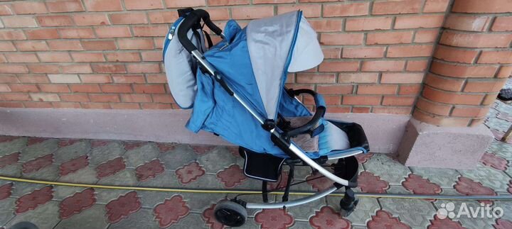 Коляска складная прогулочная