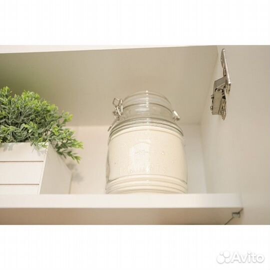 Банка стеклянная для сыпучих продуктов с бугельным