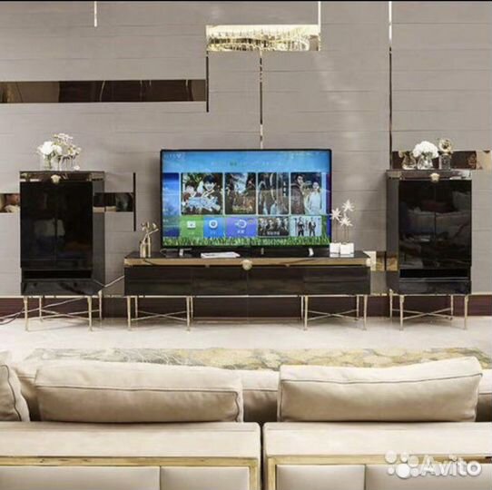 Консоль Versace