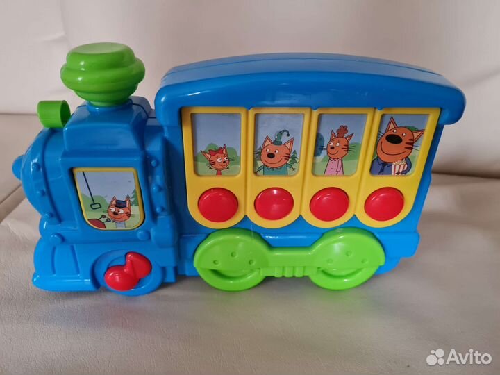 Паровозик музыкальный