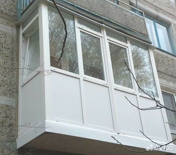 Остекление балконов и лоджий в рассрочку Z5152