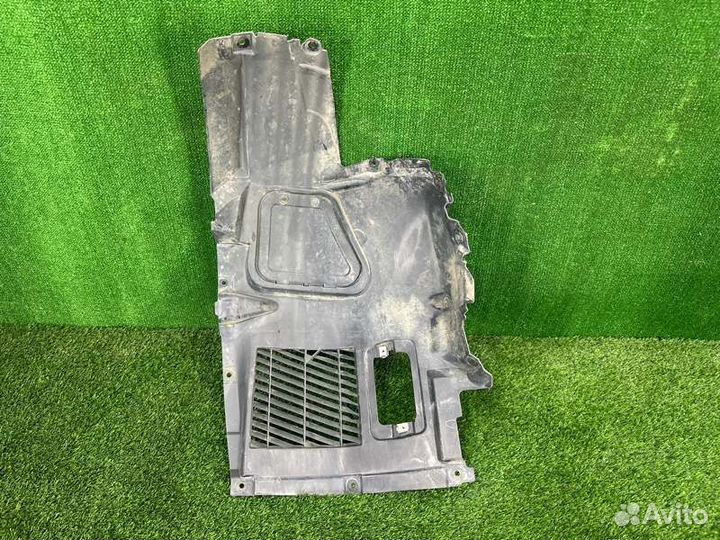 Подкрылок передний левый Bmw 5 F11 N52B25 2011