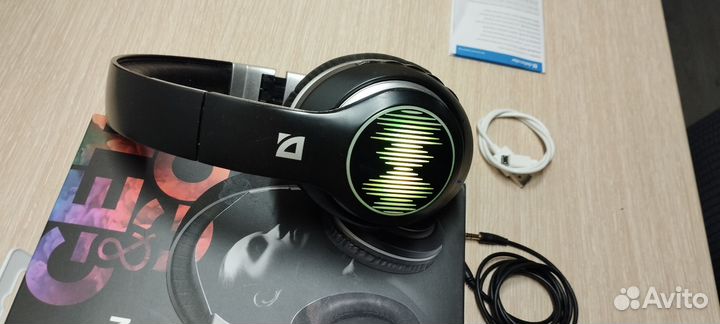 Беспроводные bluetooth наушники с подсветкой