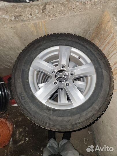 Hankook Winter I'Pike RS2 W429 215/65 R16