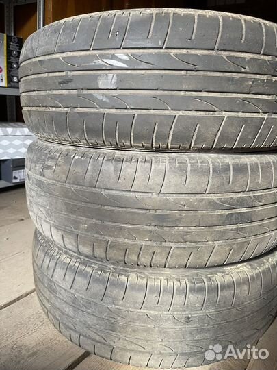 Bridgestone Dueler H/P Sport 215/65 R16