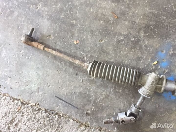 Mazda 121 рулевая рейка