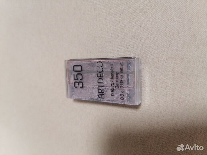 Тени для век