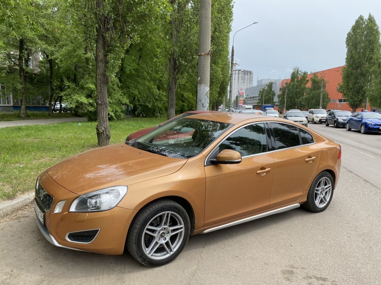 Volvo S60: фото владельца