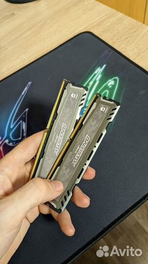 Crucial Ballistix Sport 2x4гб 2400мгц