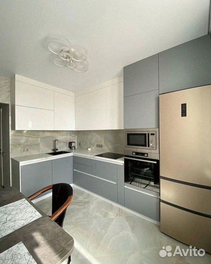 Кухонный гарнитур / угловая кухня