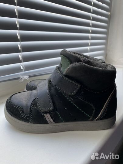 Ботинки котофей 26