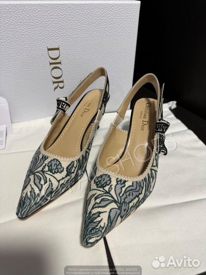 Туфли женские J'A Dior на каблуке 6 см