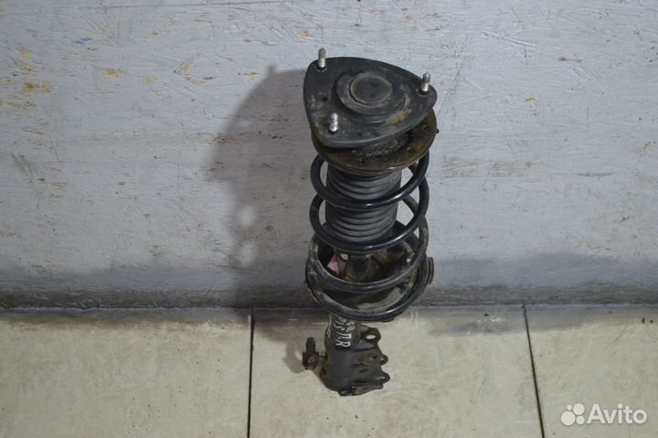 Стойка (амортизатор) передняя правая в сборе Toyot