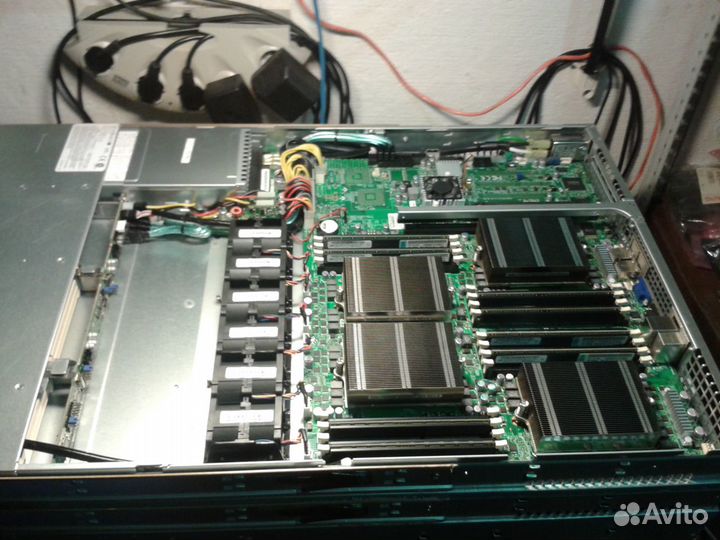 1U сервер Supermicro на 4 AMD Opteron