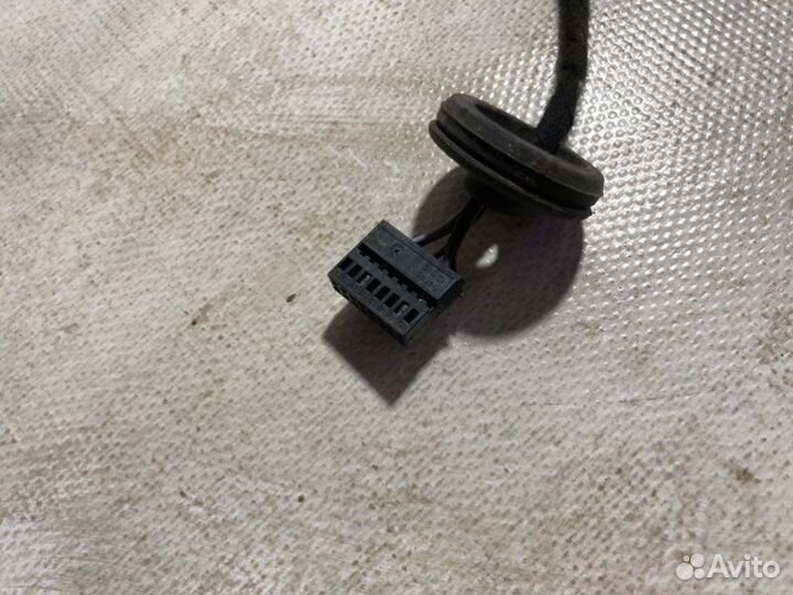 Корпус зеркала передний левый Skoda Karoq