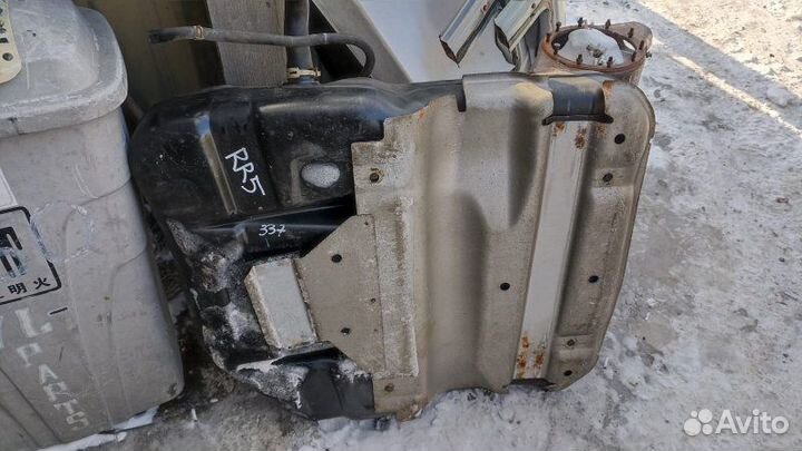 Топливный бак Honda Elysion RR5 J35A 2009