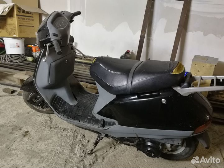 Honda lead 90