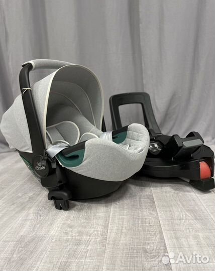 Автолюлька britax romer baby safe с базой isofix