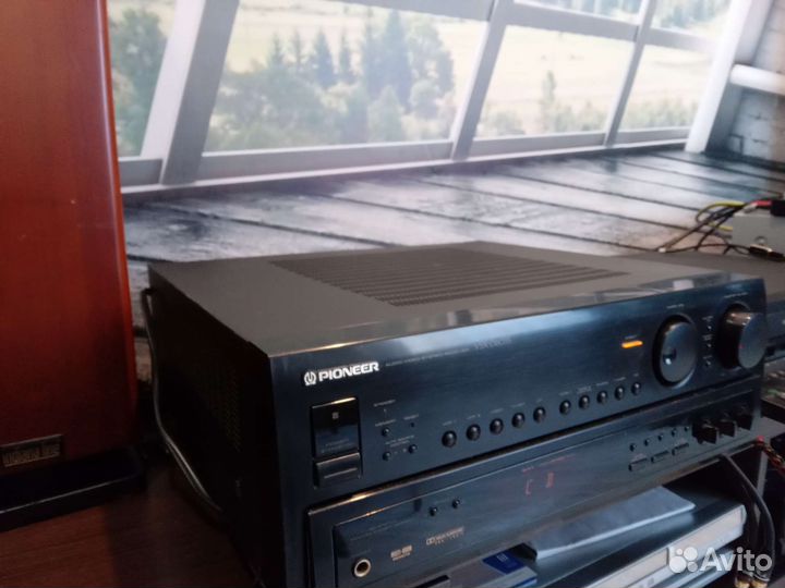 Усилитель Pioneer VSX -D603S пред топ