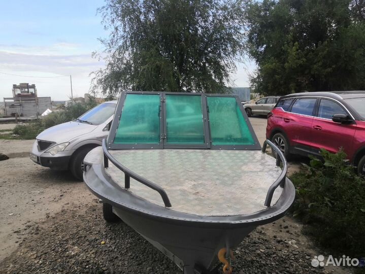 Стекло ветровое на Крым