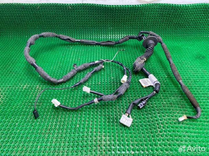 Проводка (коса) багажника Nissan Juke F15 HR16DE