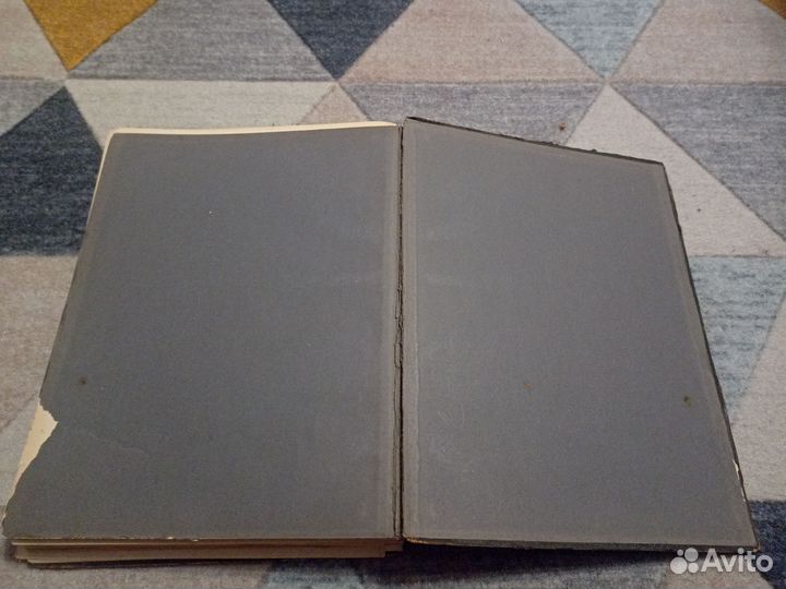 Антикварная книга,редкость (1 издание)