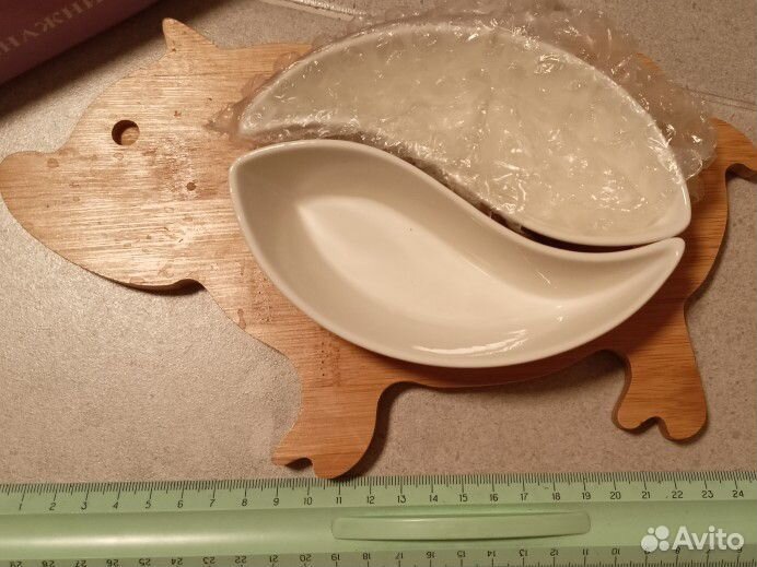 Менажница Инь — Янь на подставке Свинка