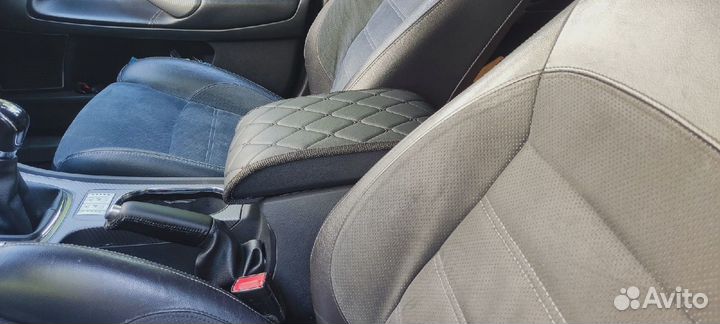 Накидки на подлокотник новые