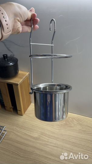 Рейлинг для кухни с полками