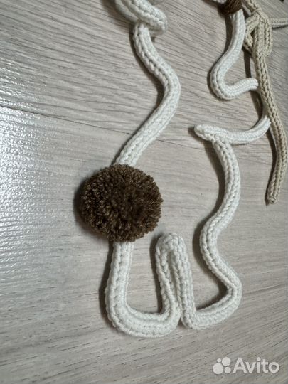 Вязаное имя Леон