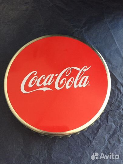 Металлическая коробка Lip Smacker