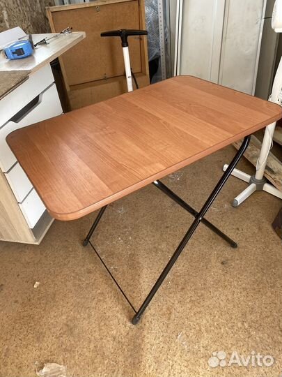 Походный стол 50х50х75 см