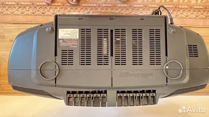 Магнитофон / музыкальный центр sony