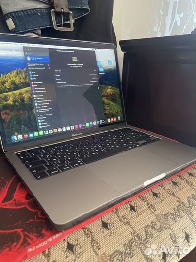 Apple MacBook Pro 13