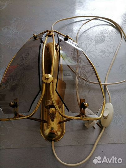 Светильник настенный