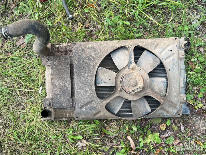 Радиатор охлождения с вентилятором passat b3 1.8