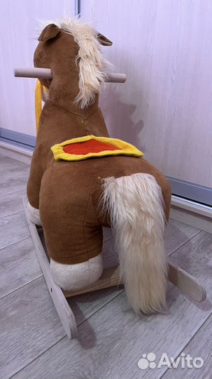 Детская качалка лошадь