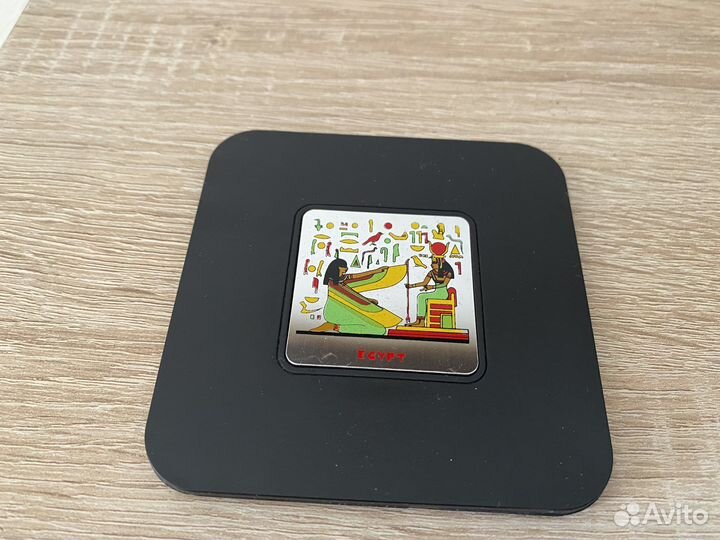 Подстаканник 9 х 9, в наличии 6 шт