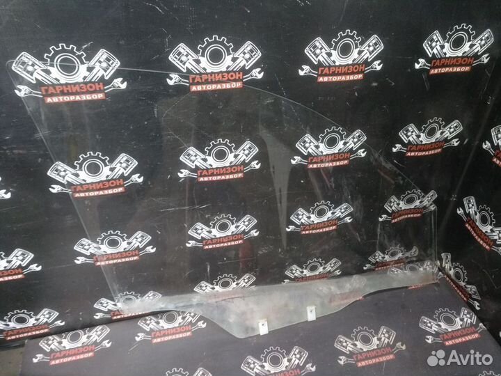 Левое переднее стекло двери Chevrolet lanos