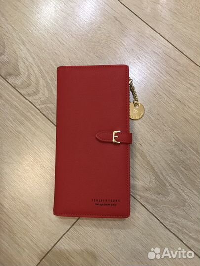 Кошелек женский красный