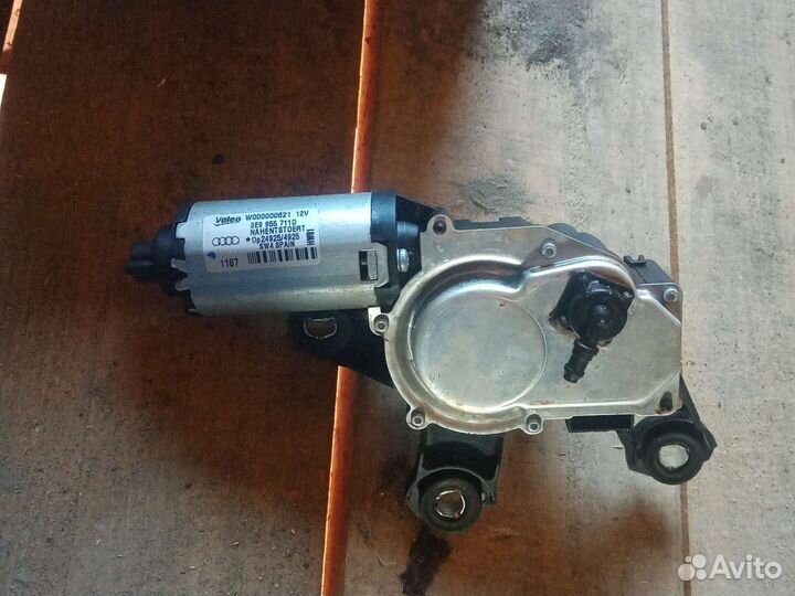 Мотор стеклоочистителя задний ауди Q7