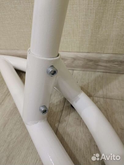 Стойка для подвесных качелей